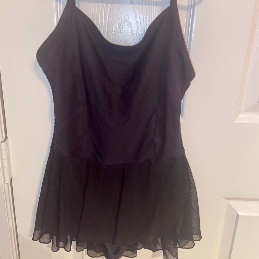 Wear moi leotard with skirt